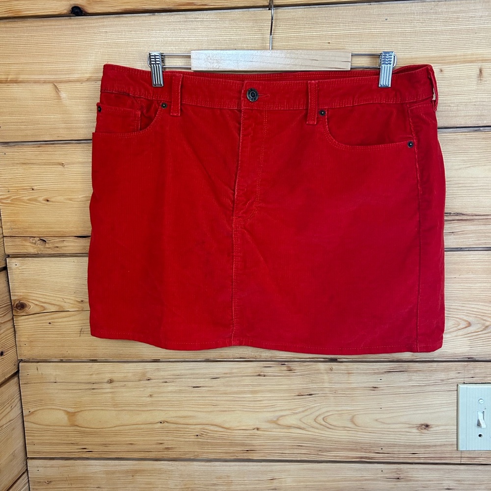 Bright Red Corduroy Stretch Mini Skirt Womens Size 16 GAP